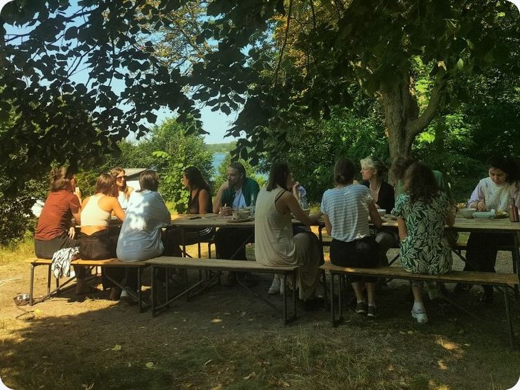 A photo of a part of the Neue Narrative and 9 Spaces team